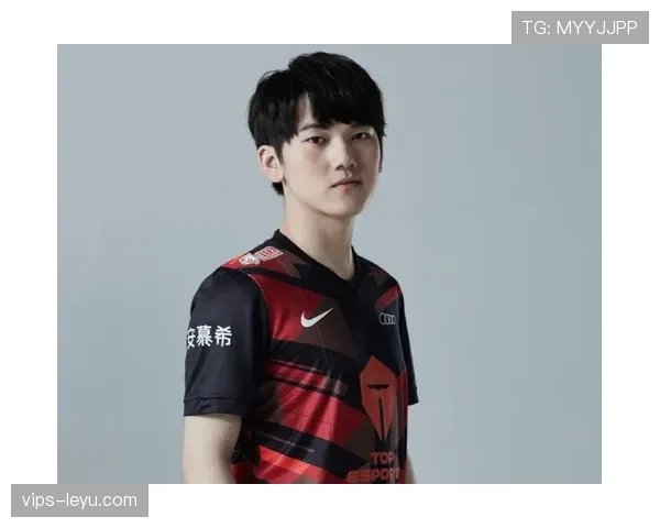 莱万多夫斯基状态回暖，强势回归彰显传奇实力与竞技巅峰